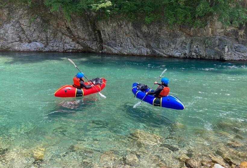 Hostel Guesthouse Shirakawa Go Inn