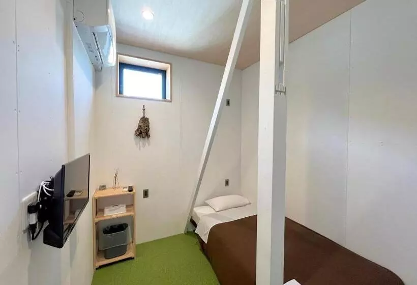 Retkeilymaja Guesthouse Shirakawa Go Inn