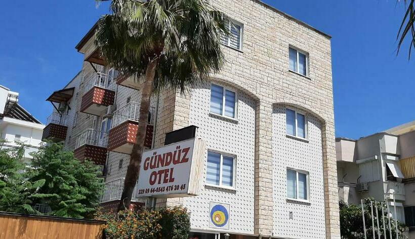 Antalya Konyaaltı Gündüz Otel
