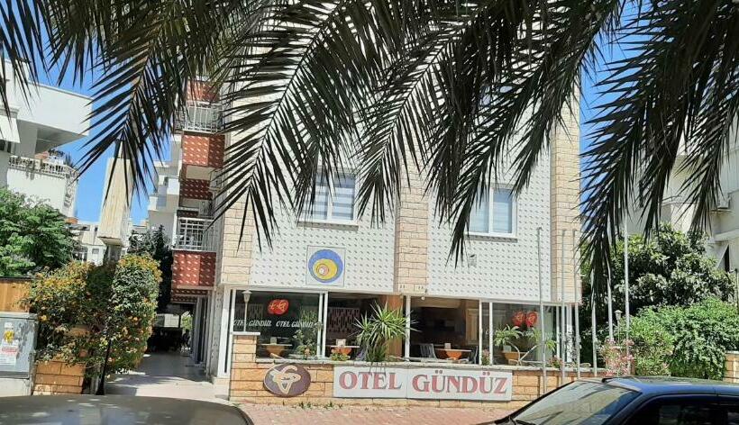 Antalya Konyaaltı Gündüz Otel