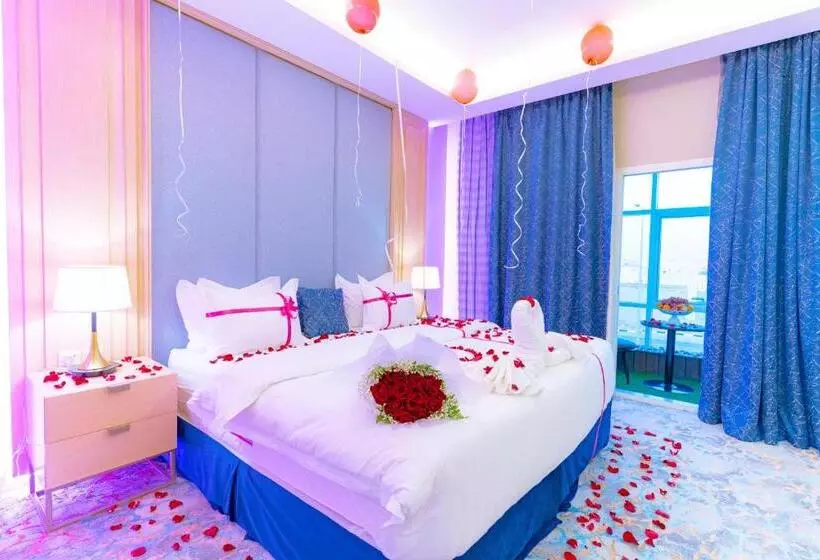 Hotelli ريـزورد بـلازا   Rizord Plaza