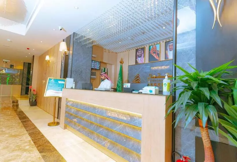 Hotelli ريـزورد بـلازا   Rizord Plaza