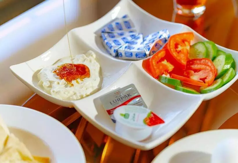 Hotelli ريـزورد بـلازا   Rizord Plaza