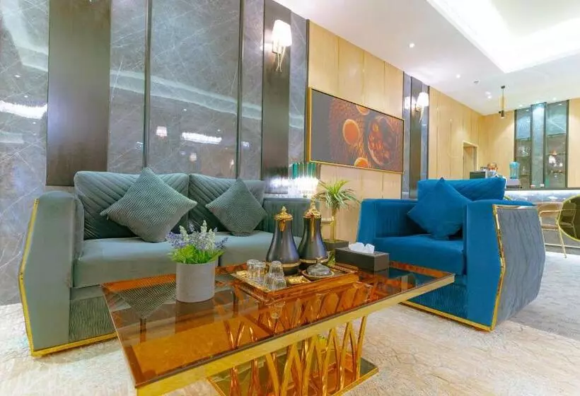 Hotelli ريـزورد بـلازا   Rizord Plaza