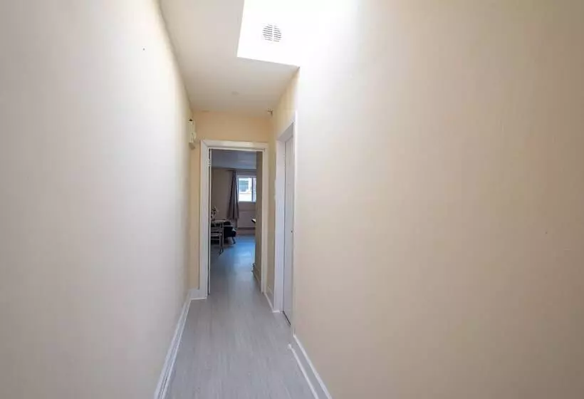 Newly Refurbished Studio, 20 Mins To London Bridge