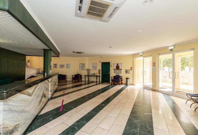 Parque Dos Reis Apartment 2