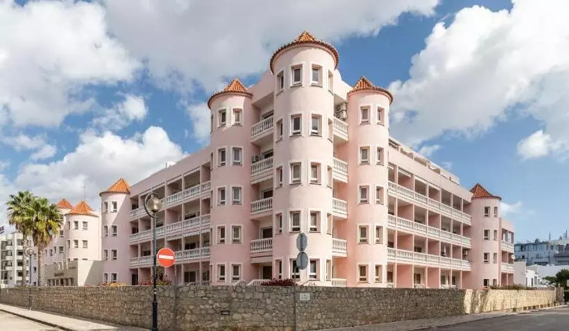 Parque Dos Reis Apartment 2