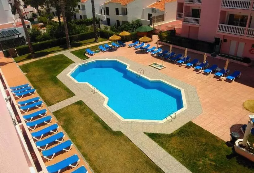 Parque Dos Reis Apartment 2