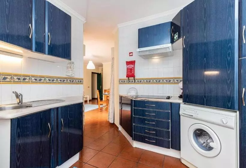 Parque Dos Reis Apartment 2