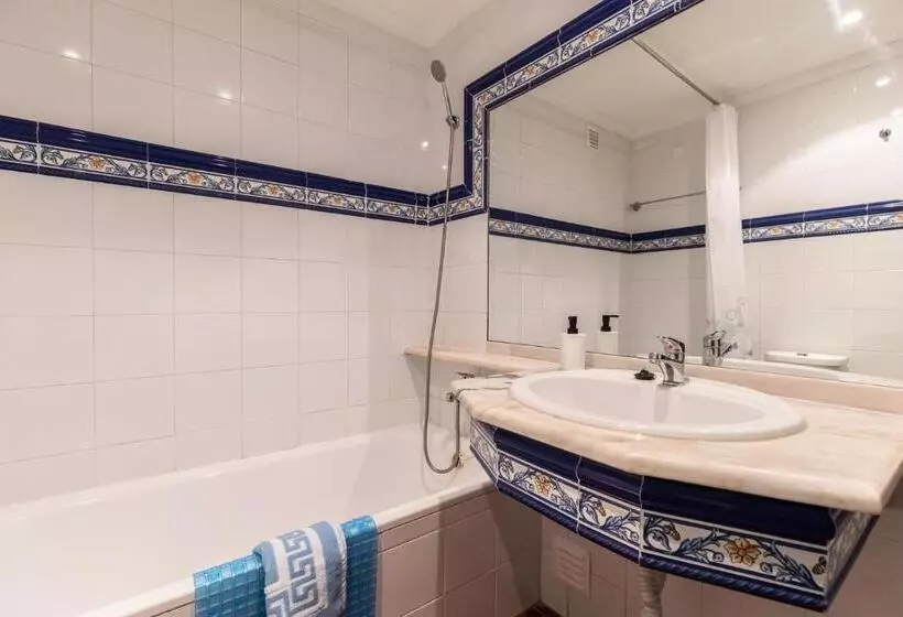 Parque Dos Reis Apartment 2