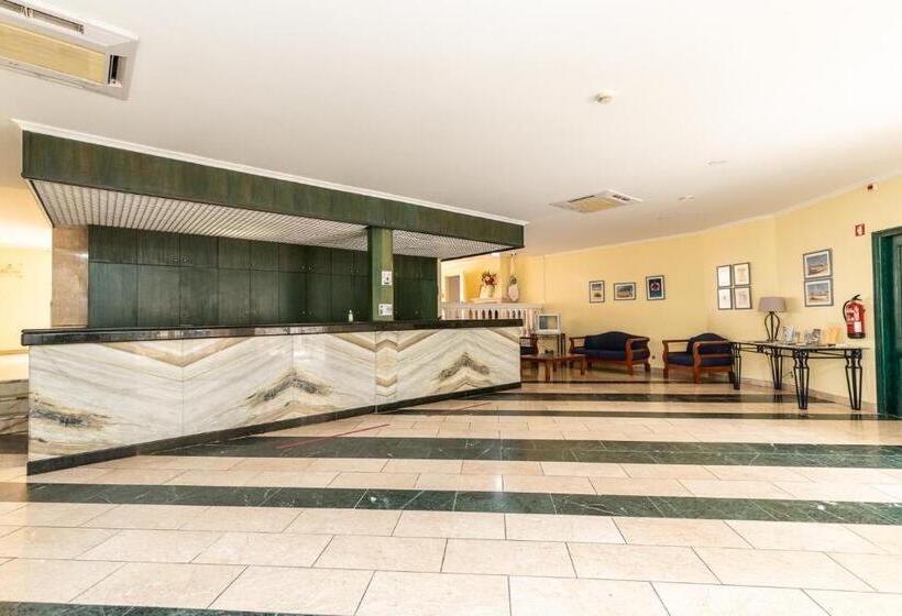 Parque Dos Reis Apartment 2