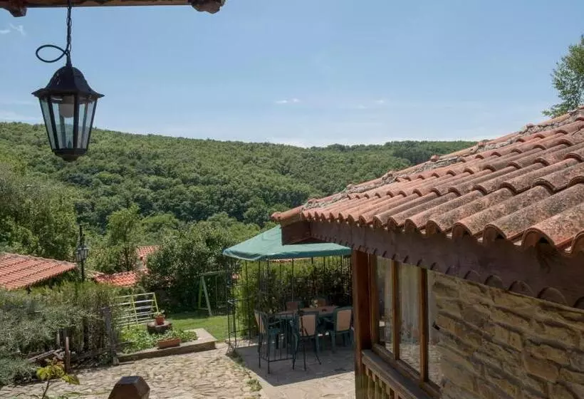 ペンション екокомплекс катунище