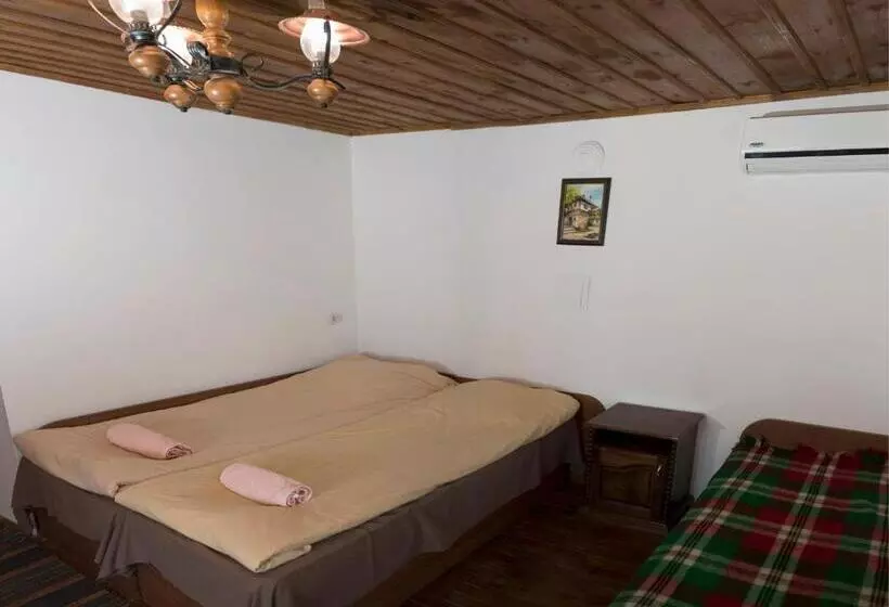 ペンション екокомплекс катунище