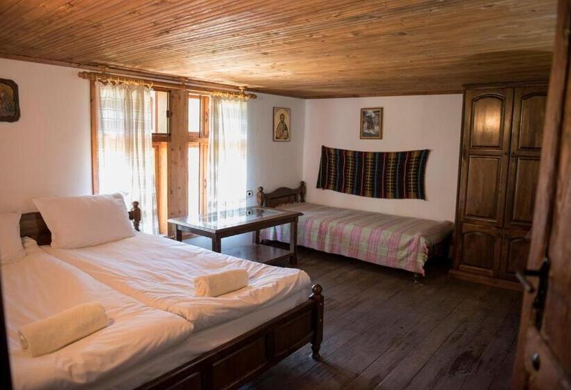 ペンション екокомплекс катунище