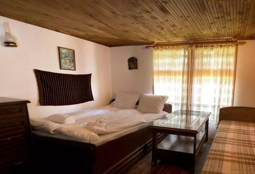 ペンション екокомплекс катунище