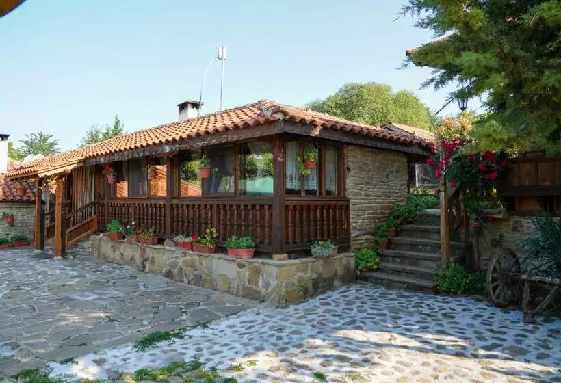 ペンション екокомплекс катунище