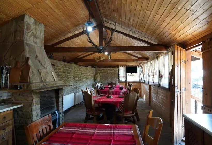 ペンション екокомплекс катунище