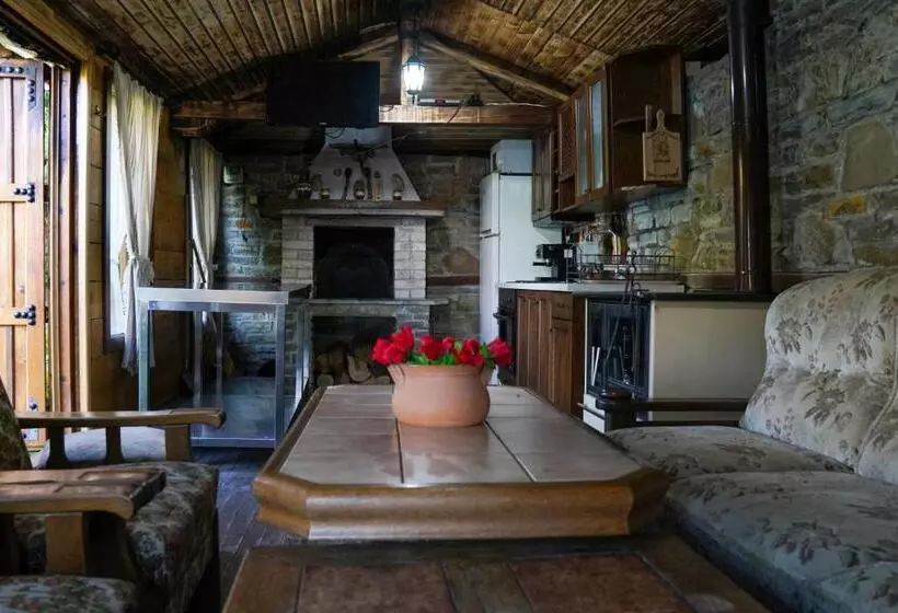 ペンション екокомплекс катунище