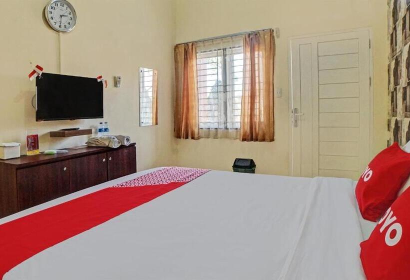 Pensjonat Reddoorz Syariah @ Jalan Letda Sujono Tembung