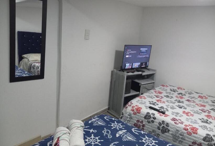 Cerca Al Aeropuerto, Toma De Fotos Huellas Visa Embajada Eeuu 700