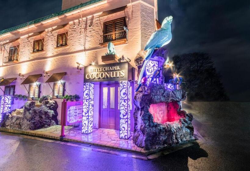 فندق リトル チャペル ココナッツ 天王寺