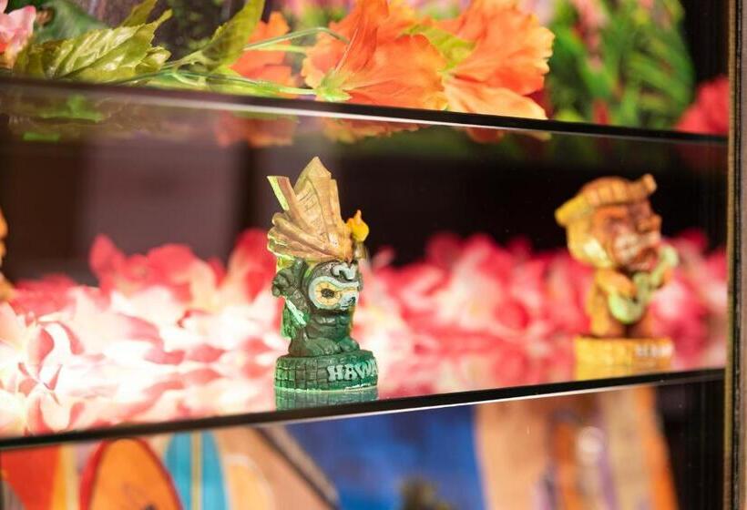 فندق リトル チャペル ココナッツ 天王寺