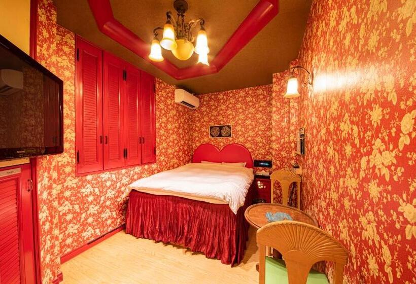 فندق リトル チャペル ココナッツ 天王寺