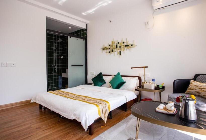 Bed and Breakfast 同里泊·晓烟河景民宿