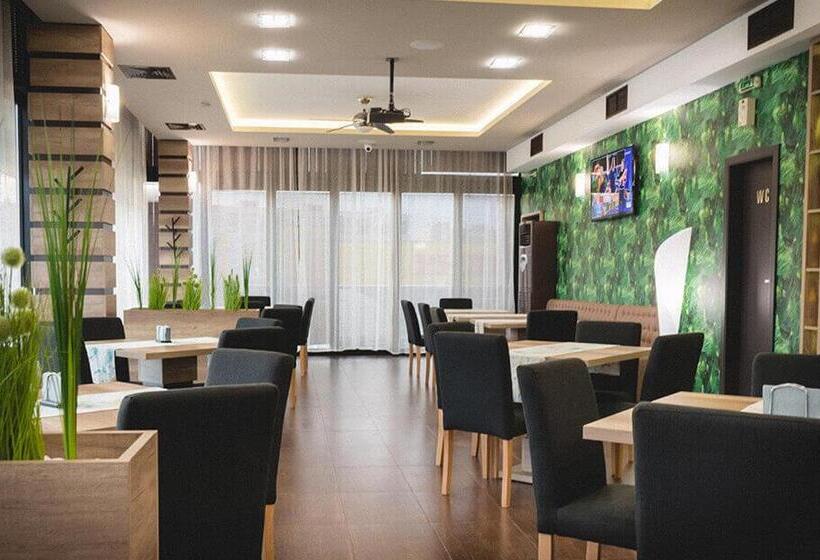 בית מלון כפרי семеен хотел естило