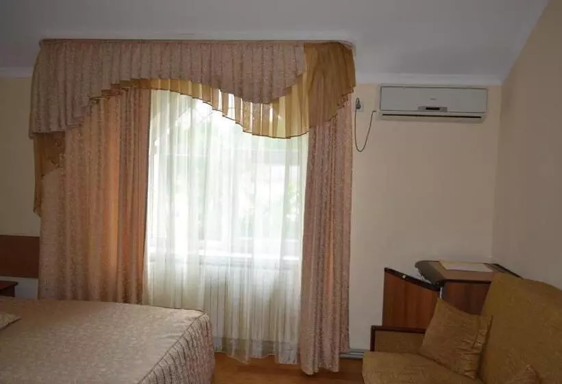 Hotelli готель едем