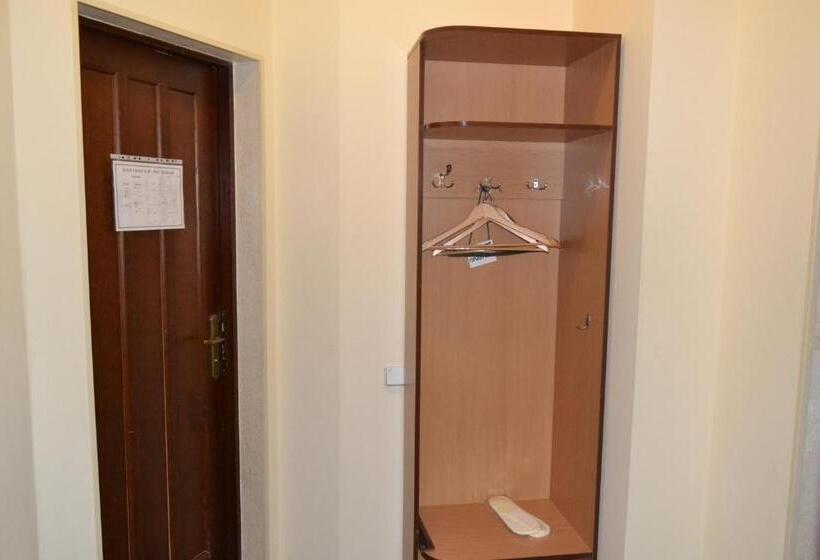 فندق готель едем