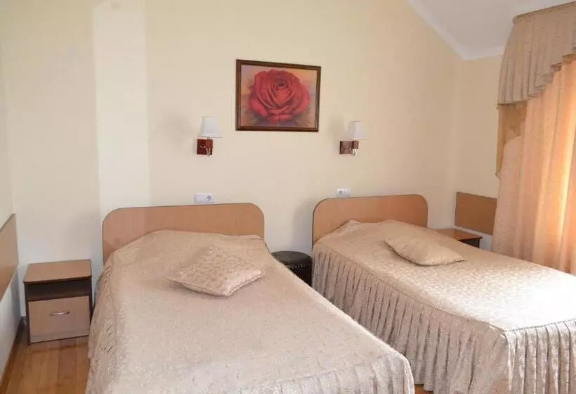 Hotelli готель едем