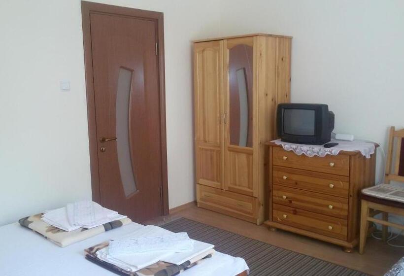 پانسیون къща за почивка смокиня