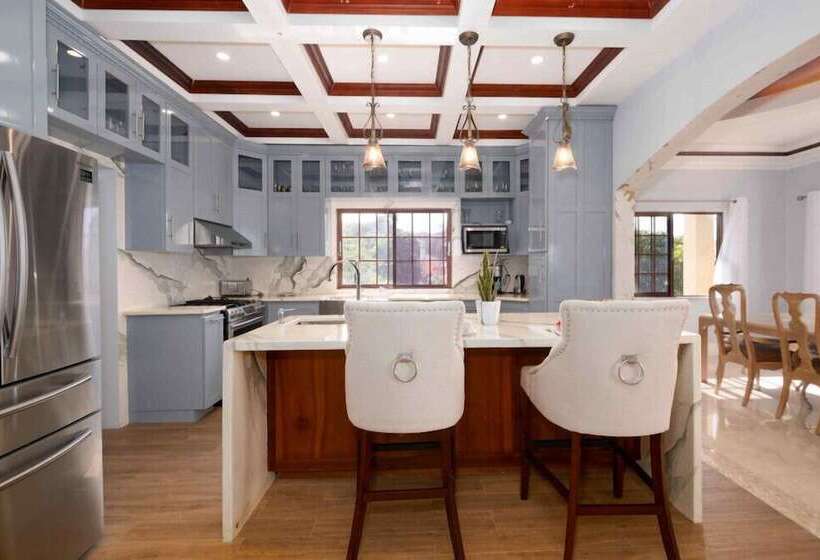 Villa De Luxe Paradise