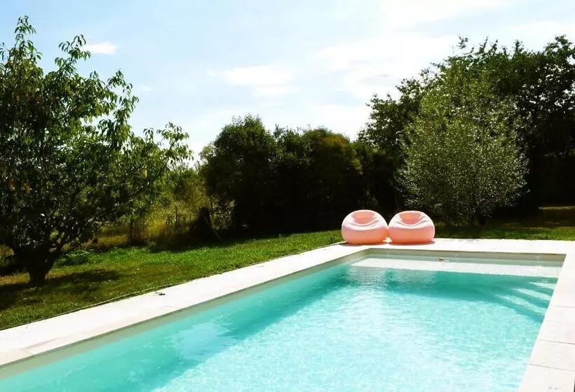 ベッドアンドブレックファースト Les Bergeronnettes   Chambres D Hôtes Bergerac