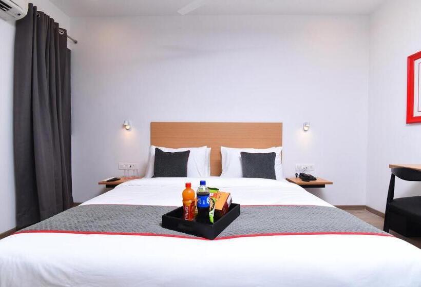 酒店 Townhouse Rudra Inn Near Chhatarpur Metro Station