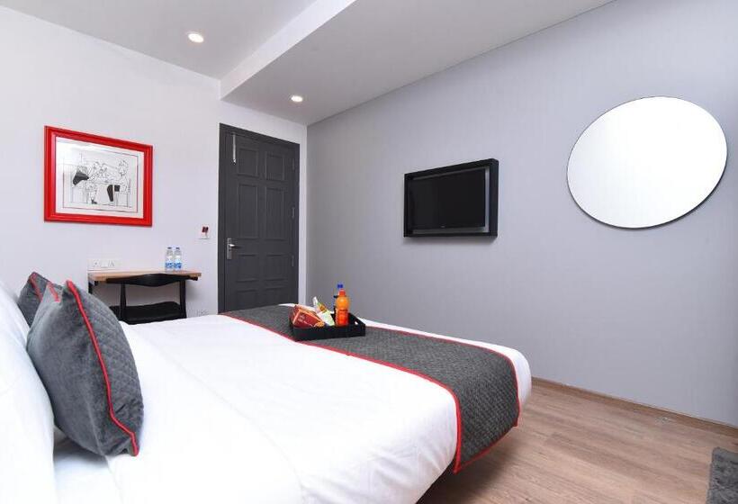 酒店 Townhouse Rudra Inn Near Chhatarpur Metro Station