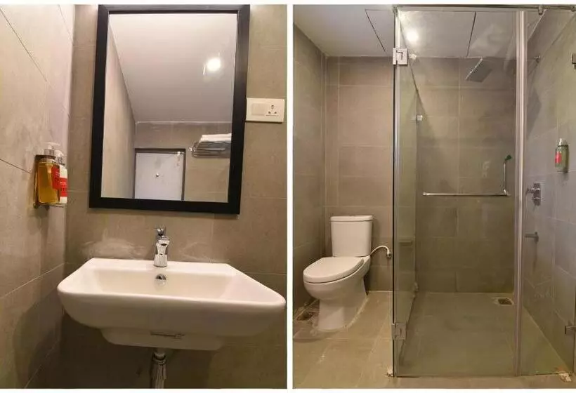 Hotelli Super Townhouse Royapettah Near U.s Consulate