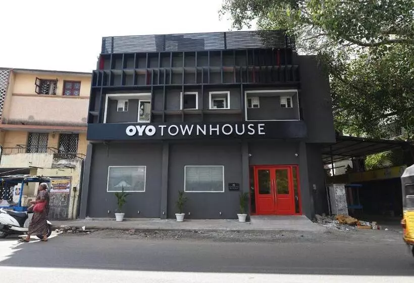 Hotelli Super Townhouse Royapettah Near U.s Consulate