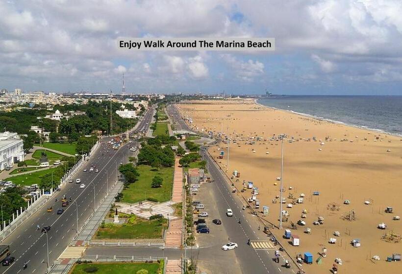 בית מלון כפרי Super Townhouse Royapettah Near U.s Consulate