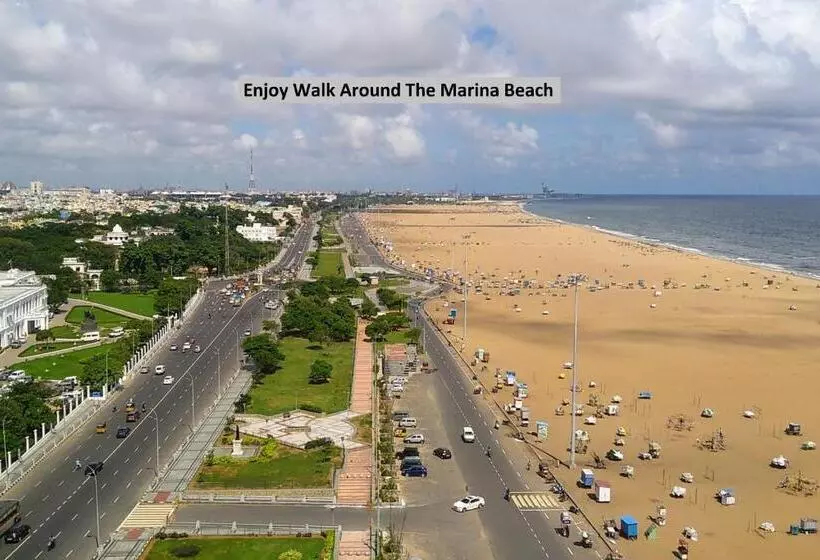 Hotelli Super Townhouse Royapettah Near U.s Consulate