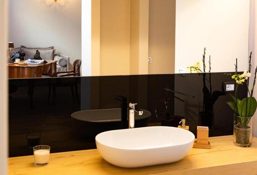 پانسیون Divisi Suites & Spa