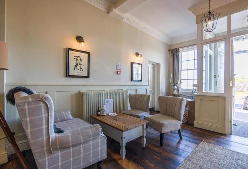 فندق Kedleston Country House B&b