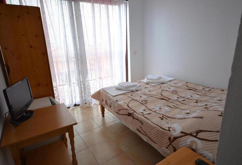 ペンション Guest House Olimpia