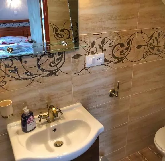 ペンション Penzión Pod Zámkom