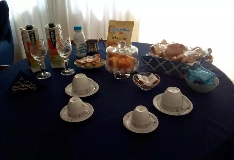 A Casa Di Lidia B&b Gaeta