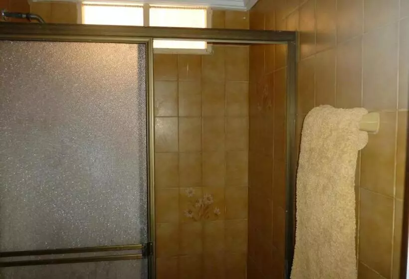 Retkeilymaja Posada Nativa Miss Casira