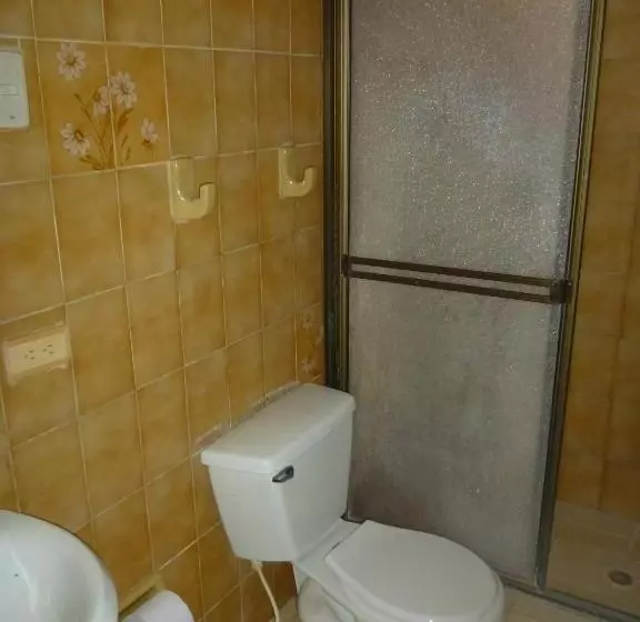 Retkeilymaja Posada Nativa Miss Casira