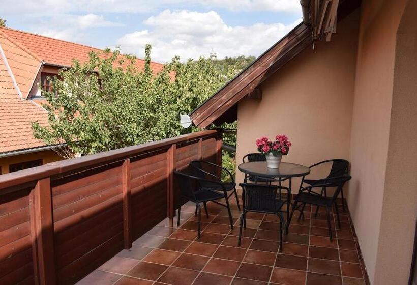 צימר árnyas Panzió Gödöllő