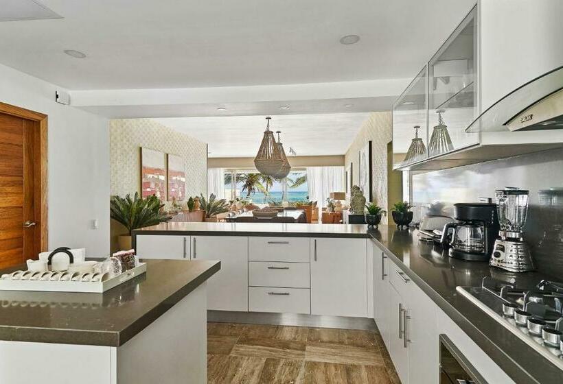 Costa Atlantica Punta Cana   Beach Vacation Condos